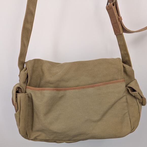 L.L. Bean Canvas Leather Messenger Crossbody Adjustable Strap Unisex Preppy Bag - Picture 2 of 10